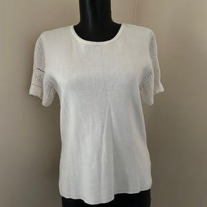 Donn Kenny white knit top medium